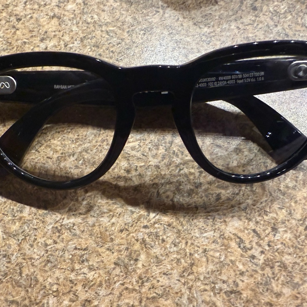 Ray Ban META Headliner glasses with META AI Audio, Photo Video Compatibility